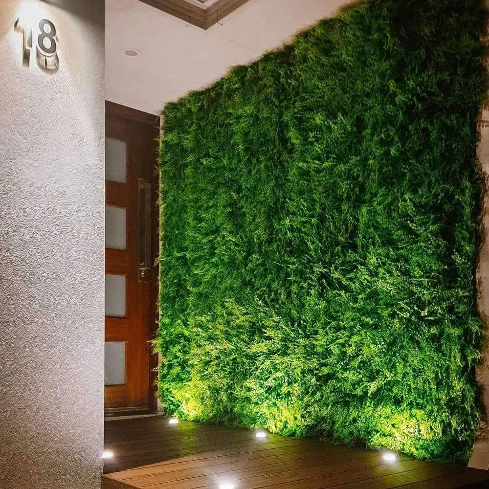 Dense Fern Artificial Hedge / Fake Green Wall DIY Vertical Garden 1m x 1m  UV Resistant