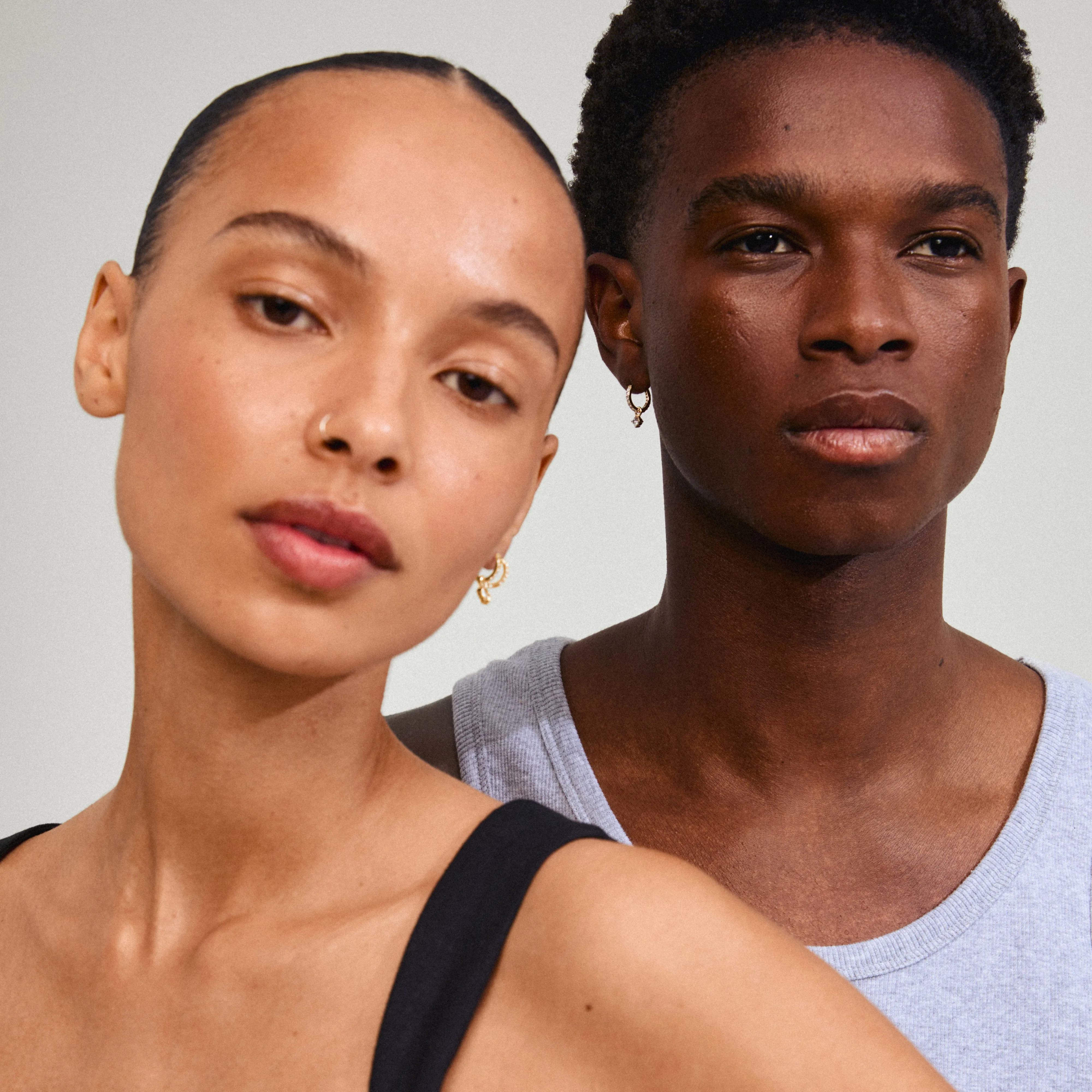 JOA crystal hoop earrings gold-plated