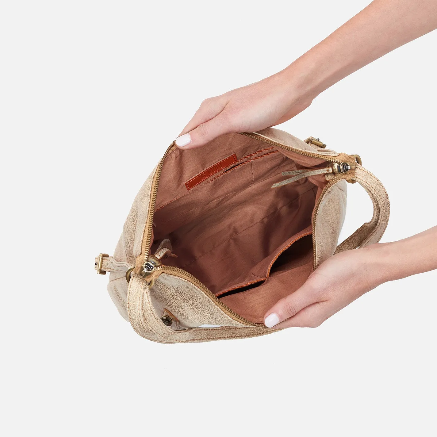 Merrin Convertible Backpack In Metallic Leather - Gold Leaf