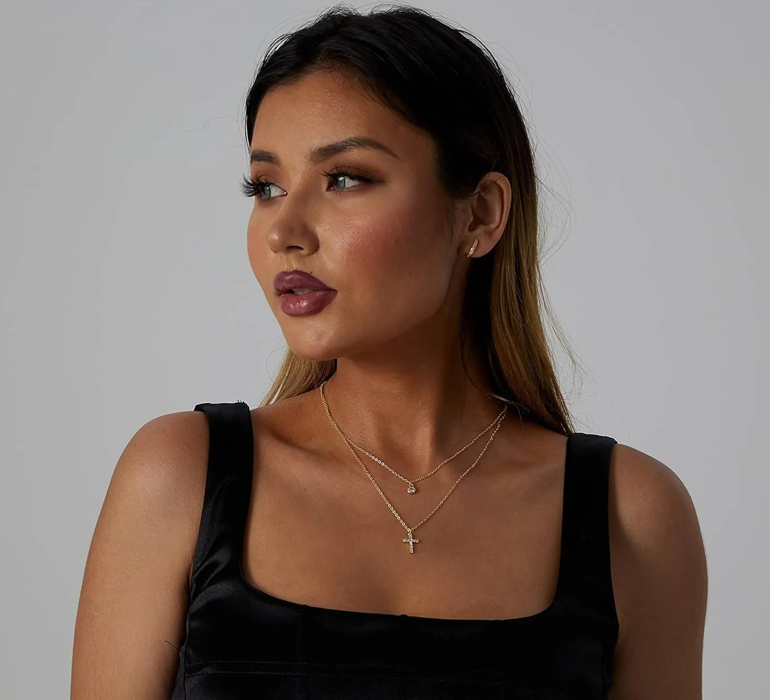 MIDEEO CZ Diamond Gold Necklace for Women Dainty Gold Layered Sliver Necklaces 14k Gold Plated Diamond Pearl Pendant Necklaces Heart CZ Cross Choker Necklaces for Women Simple Cubic Zirconia Necklace Trendy Jewelry Gifts
