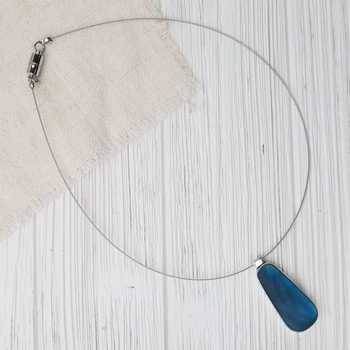 Sea Blue Oval Pendant Necklace