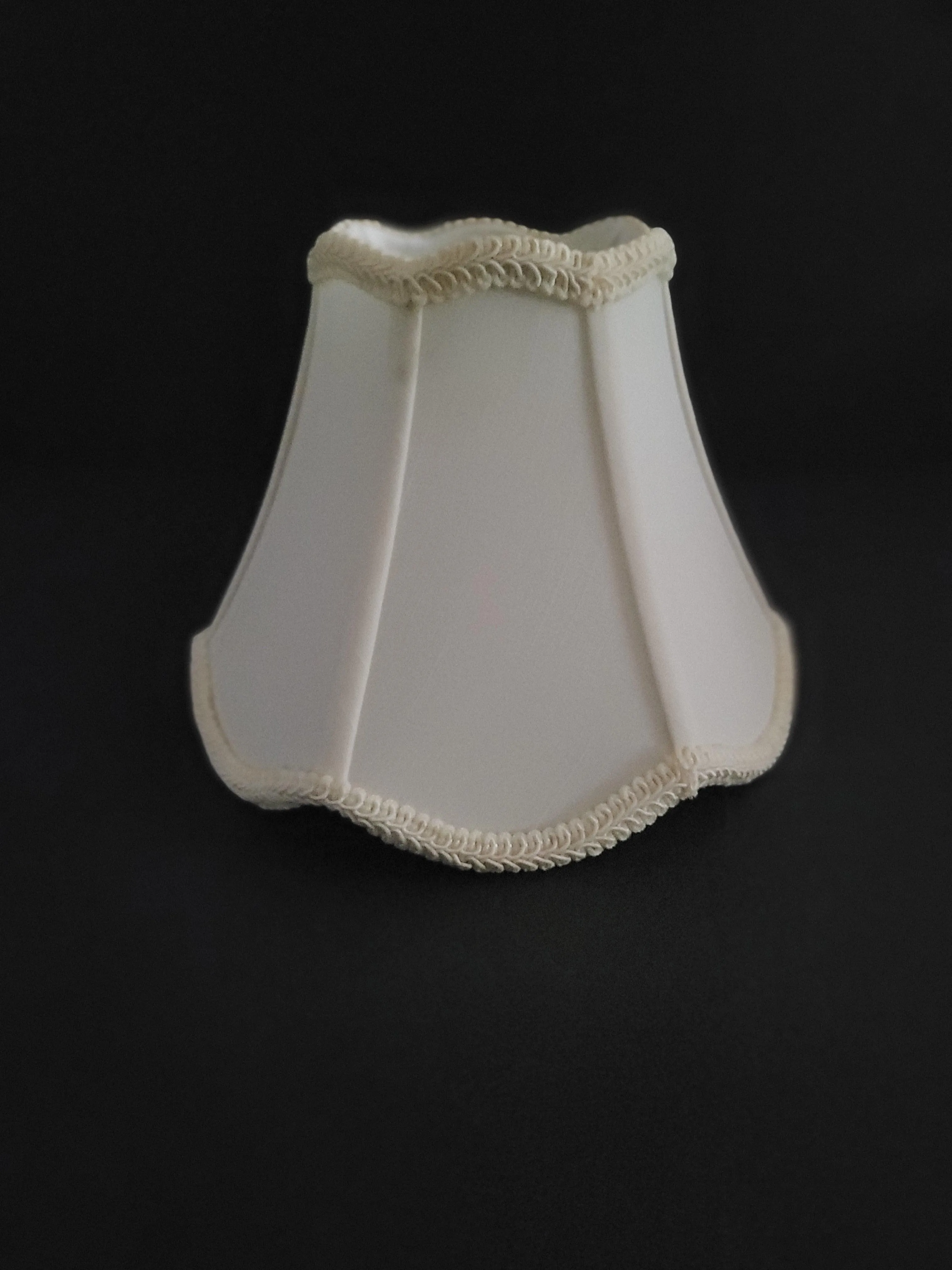 Small Cream Scalloped Table Lampshades