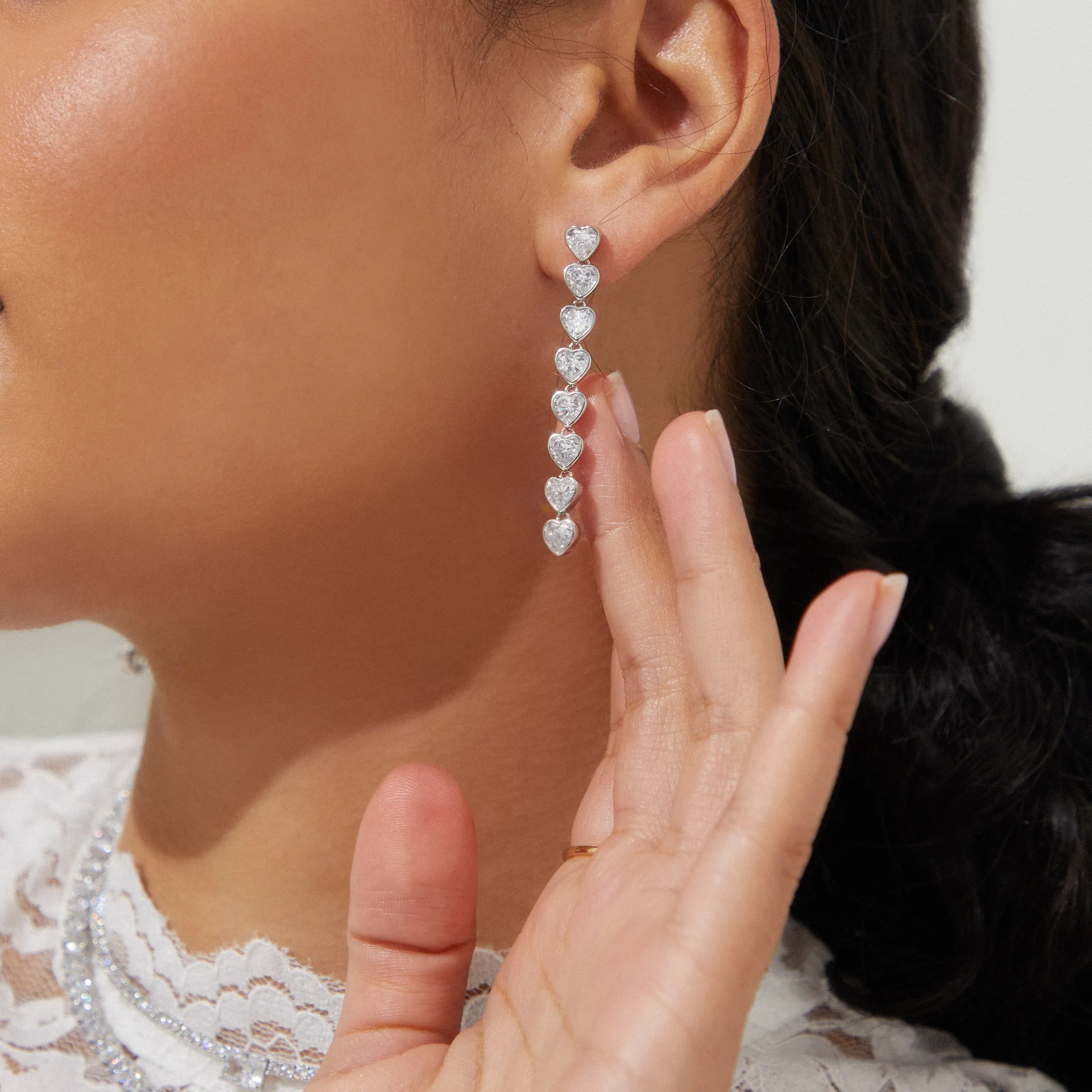 TENNIS ANYONE HEART CZ LINEAR EARRINGS