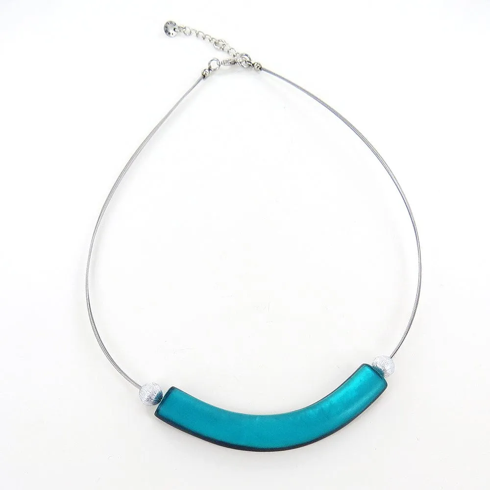 TURQUOISE PAUA SHELL AND RESIN CURVED NECKLACE