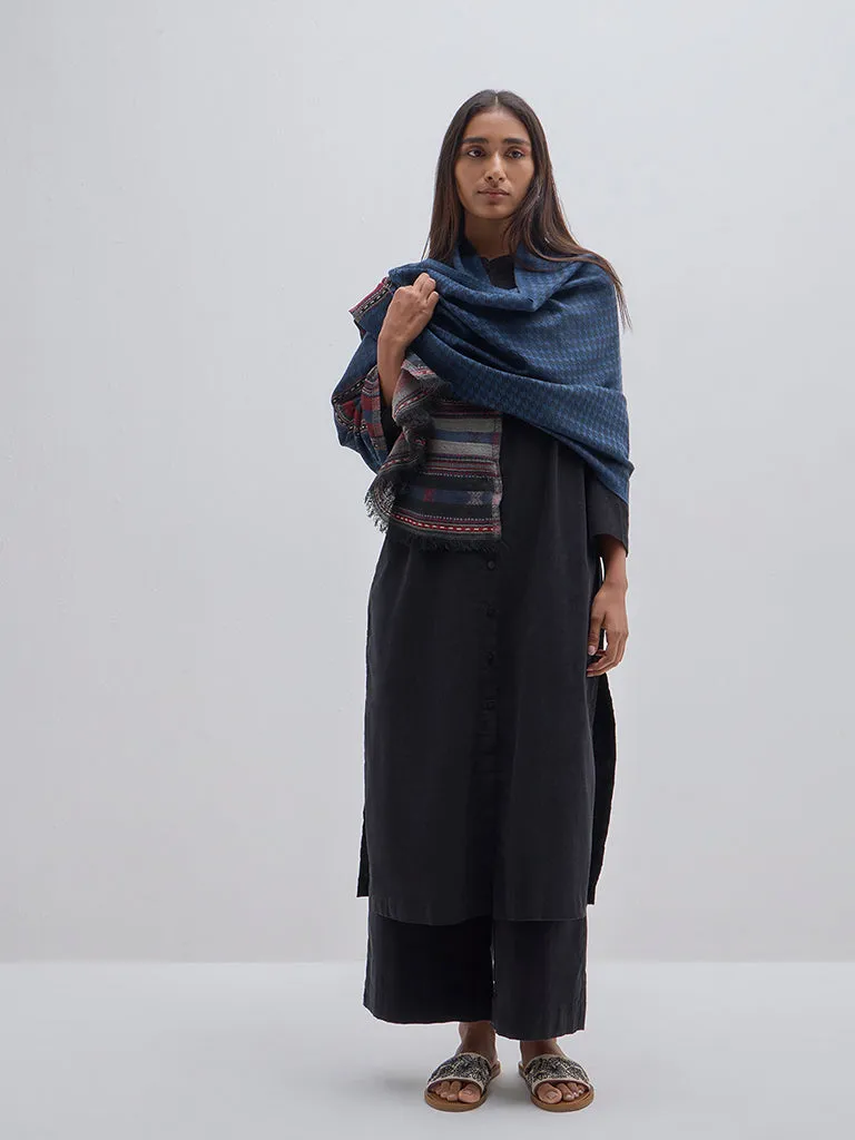 Utsa Blue Houndstooth Patterned Stole